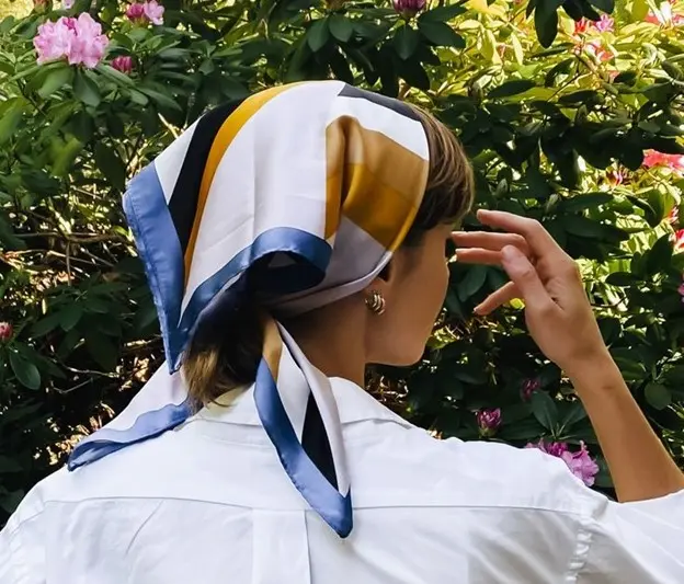 آموزش بستن روسری لاکچری؛ راهنمایی برای استایل جذاب و خاص