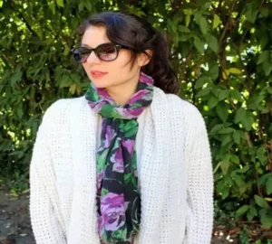 بستن دستمال گردن زنانه