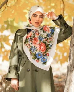 ست کردن شال کشمیر در فصل پاییز